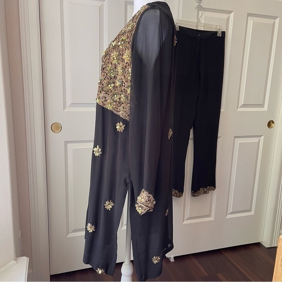 Miraj 2-Piece Formal Indian Pants Suit from India - Picture 2 of 15